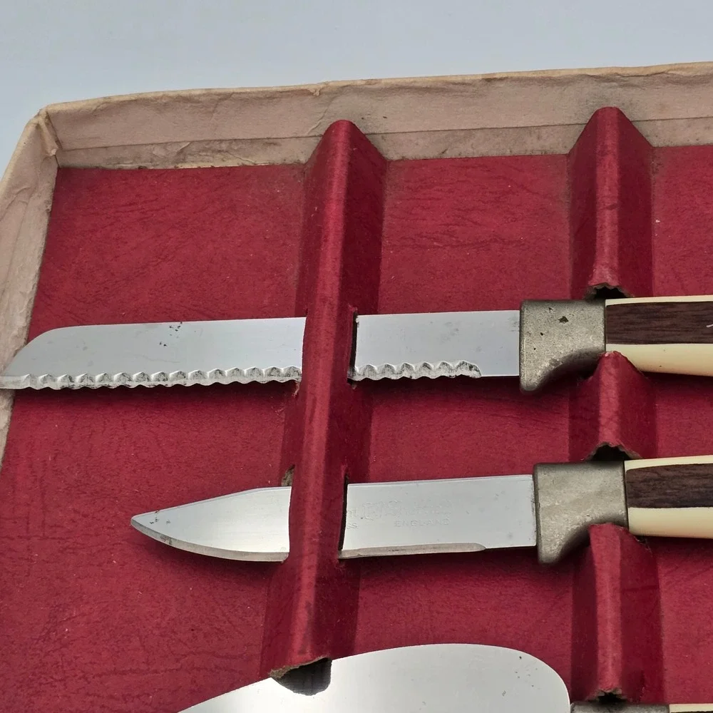 Regent Sheffield Vintage 5 Piece Cheese Knife Set Stainless Steel England MCM